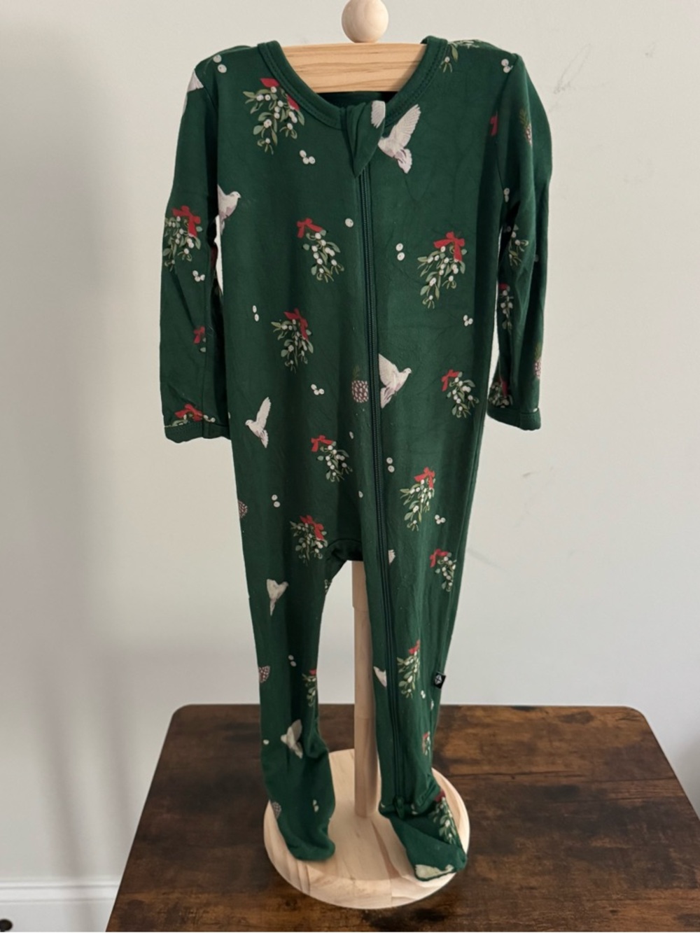 Kyte BABY Forest Green Mistletoe & Dove Footed One-Piece